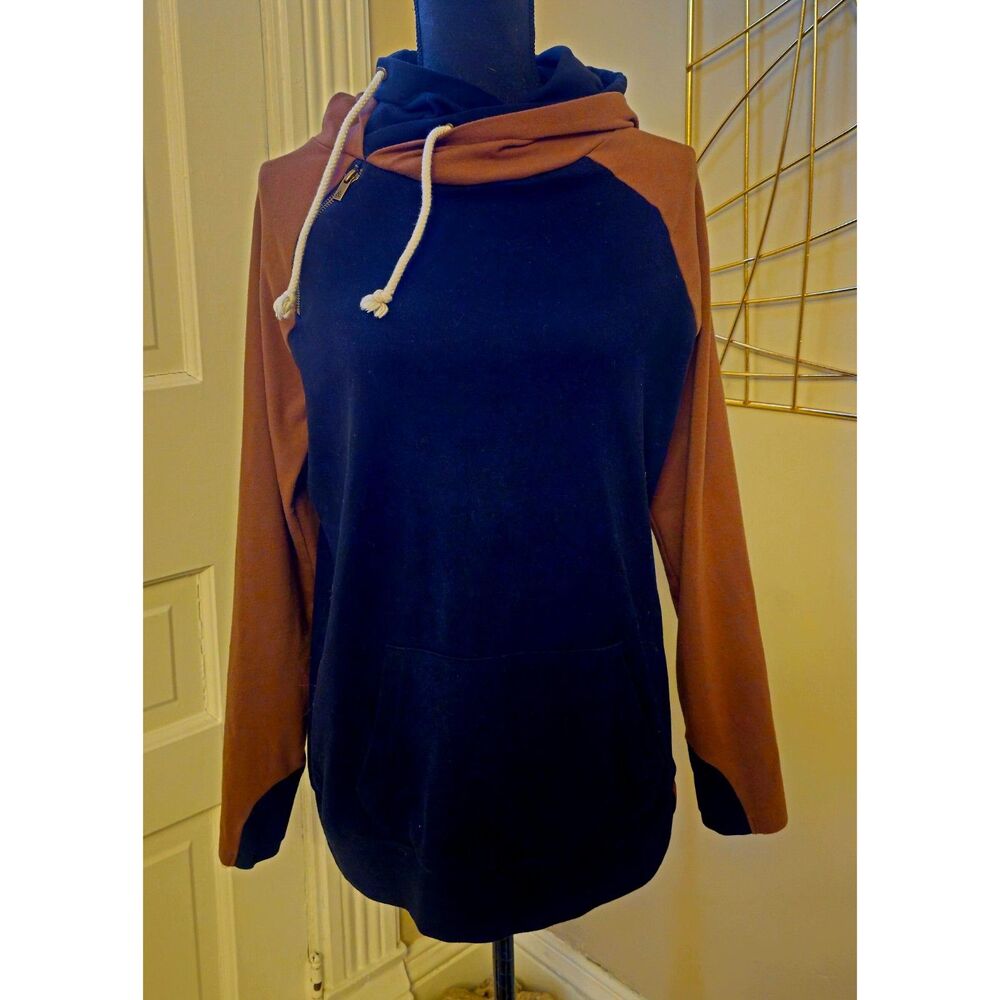 Cozy Color-Block Double Hoodie - Stay Warm in Style!